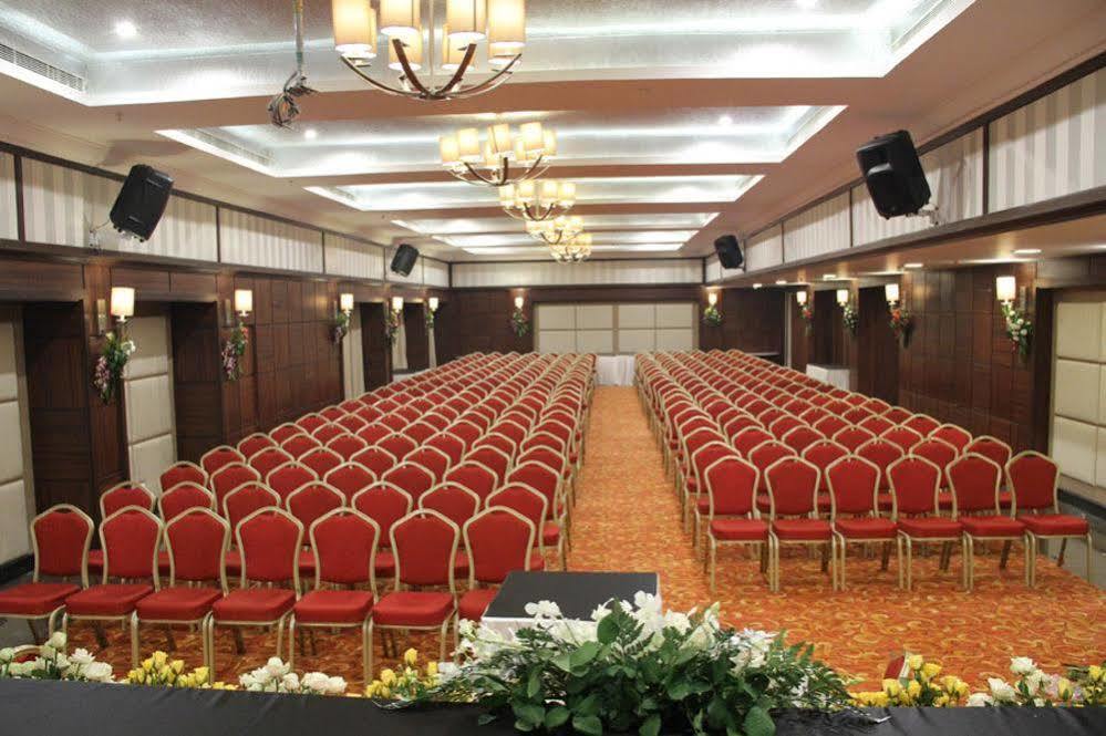 Quality Inn Viha Kumbakonam Luaran gambar